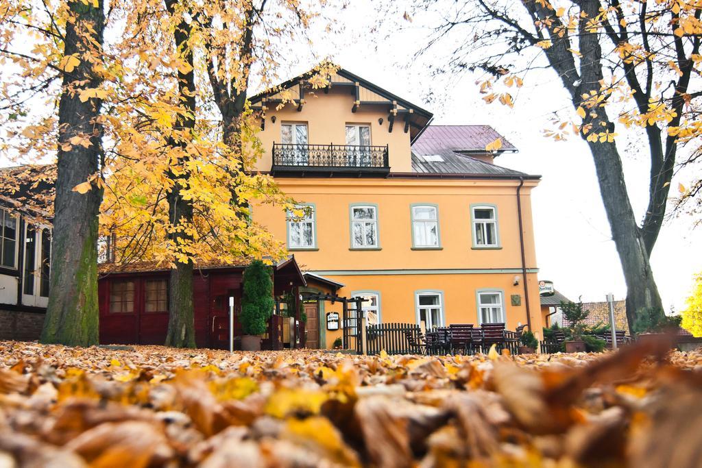 Hotel Praha Potštejn Exterior foto